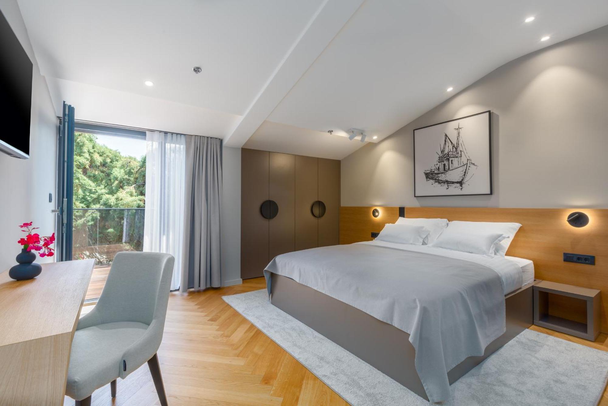 Hotel Squero Ровинь Экстерьер фото